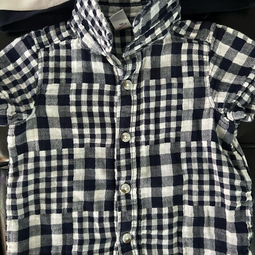 Calvin Klein & Old Navy Kids' Navy and Denim Button-Down Bundle  Co - Picture 2 of 7